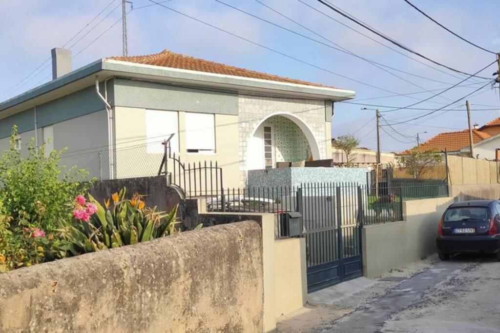 House With Pool And Garden In Esmoriz Near Porto Vila Exterior foto
